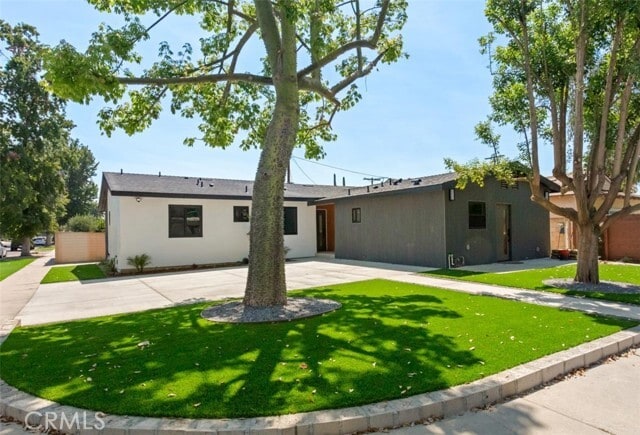 Primary Photo - 6724 Hesperia Ave