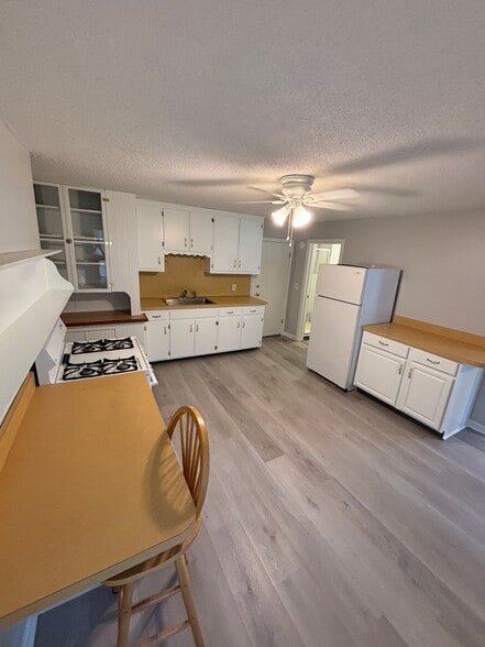 Building Photo - 1 Hotchkiss St