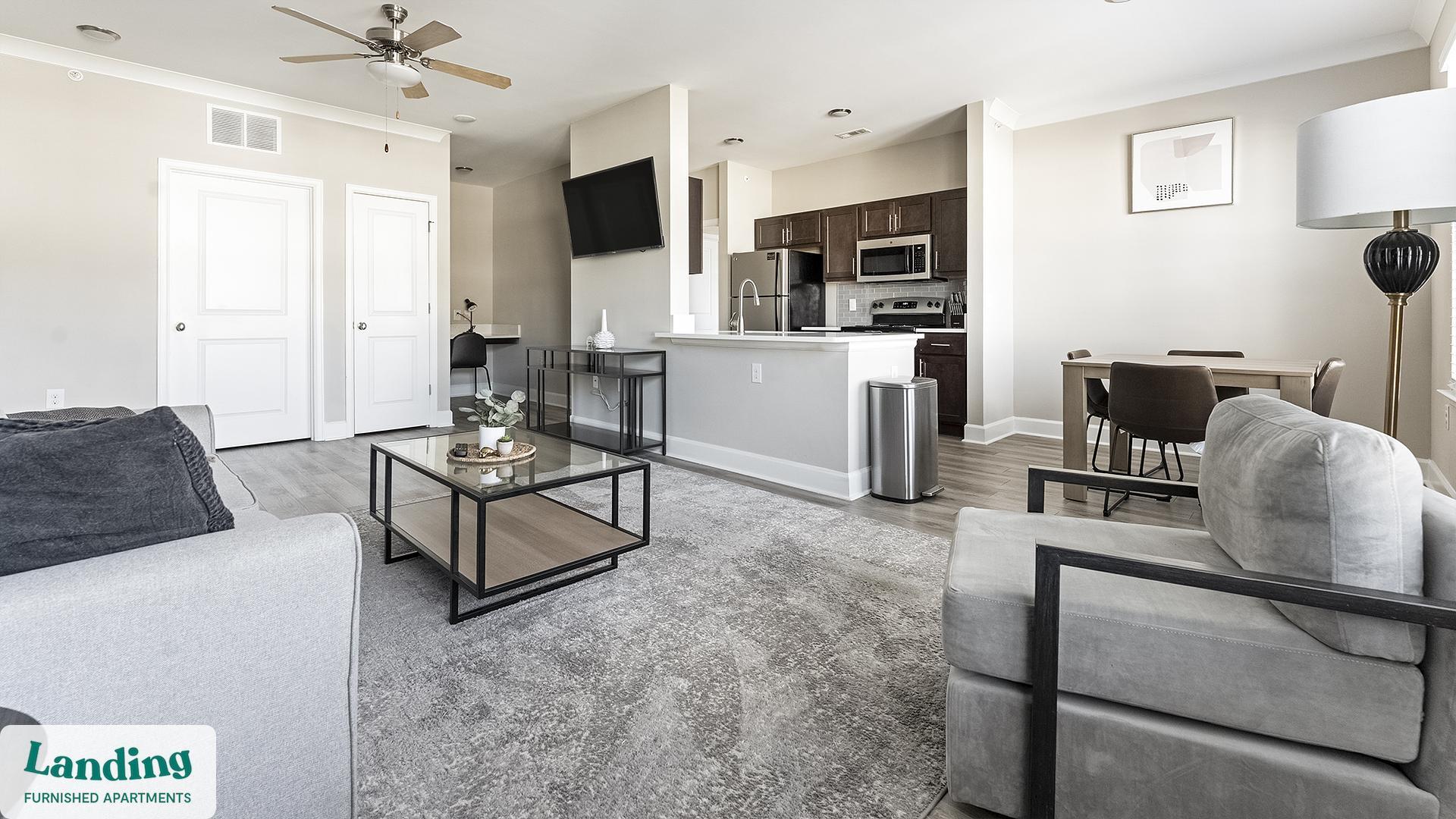 Building Photo - 195 N Creek Dr