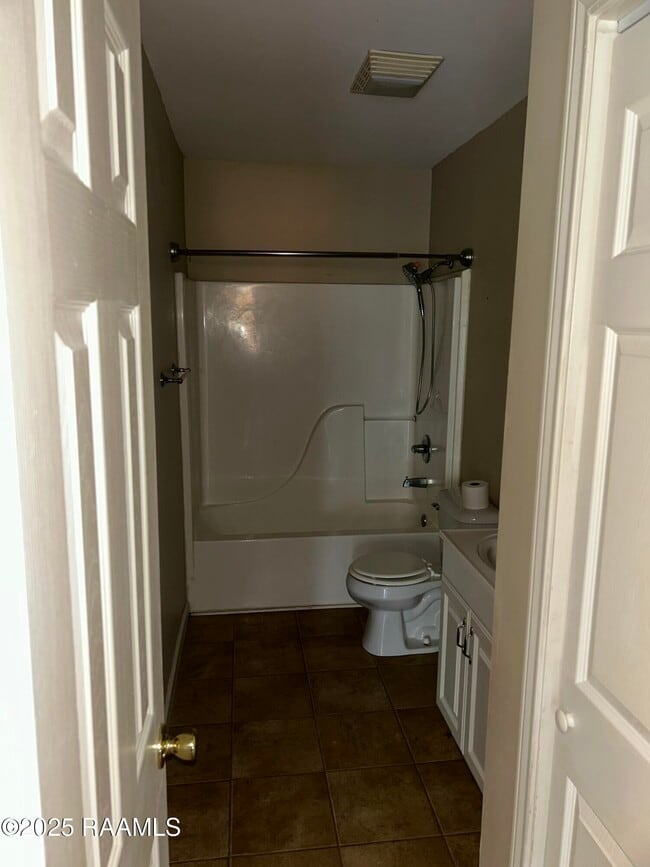 Building Photo - 1205 Alfred St