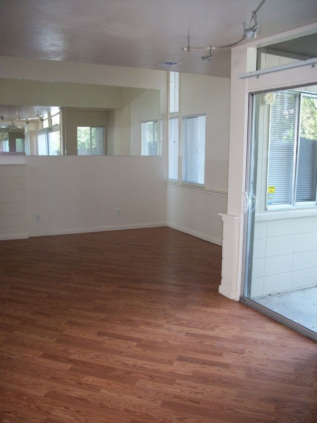 Building Photo - Seven Thirty, LLC (775)