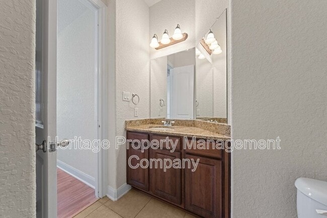 Building Photo - 11230 Begonia rock