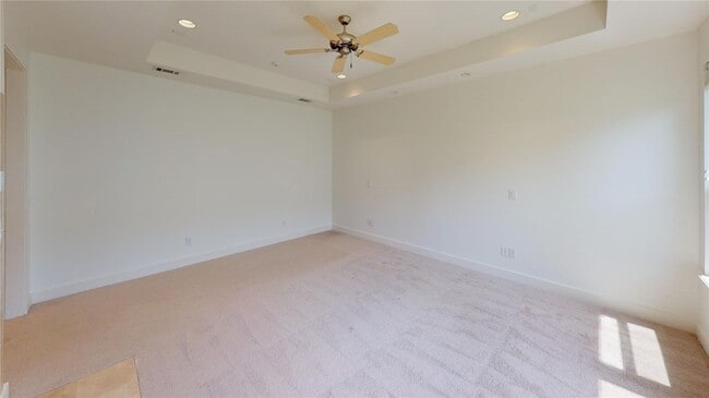 Building Photo - 3718 Dorothy Ave