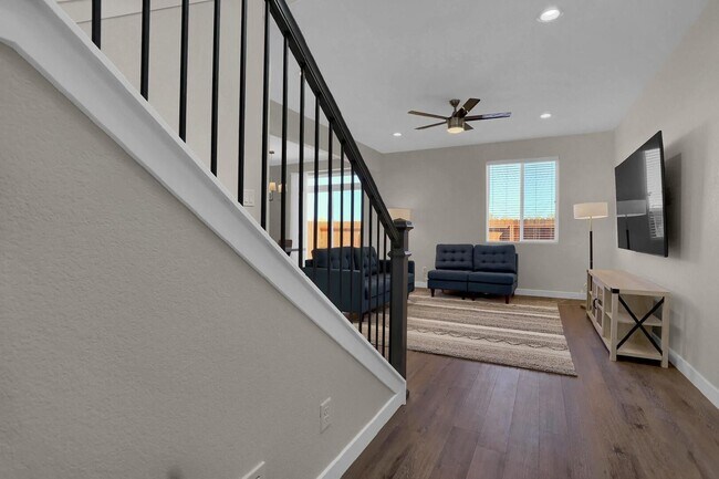 Building Photo - 3792 Venice Grove