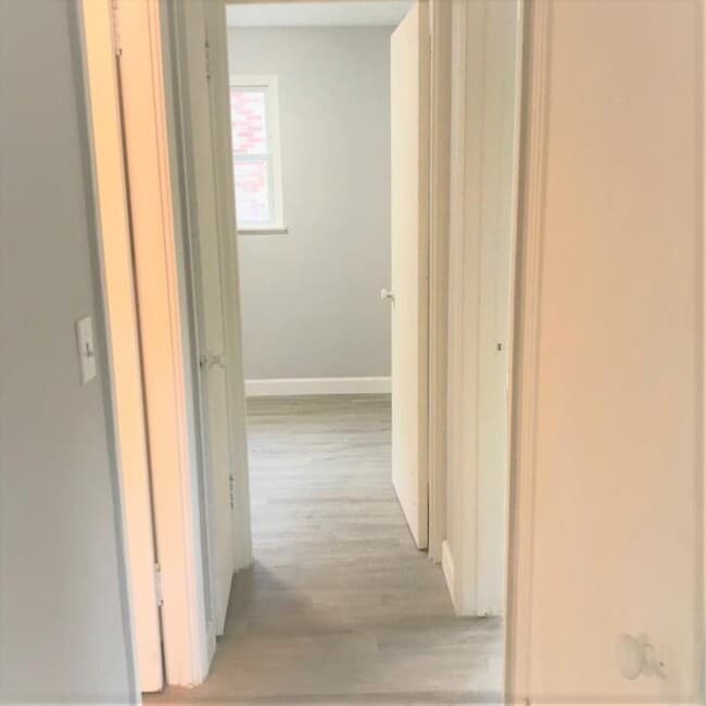 Building Photo - Mount Troy Road 2878