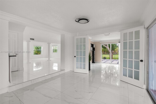 Building Photo - 7601 NW 82nd Terrace