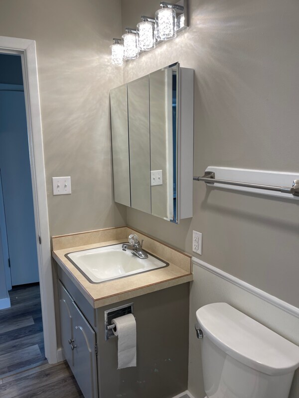 Building Photo - 1215 Walnut St