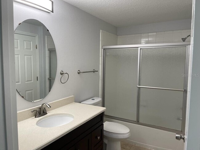 Building Photo - 14316 Fredricksburg Dr