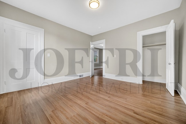 Building Photo - 2096 W 32nd St