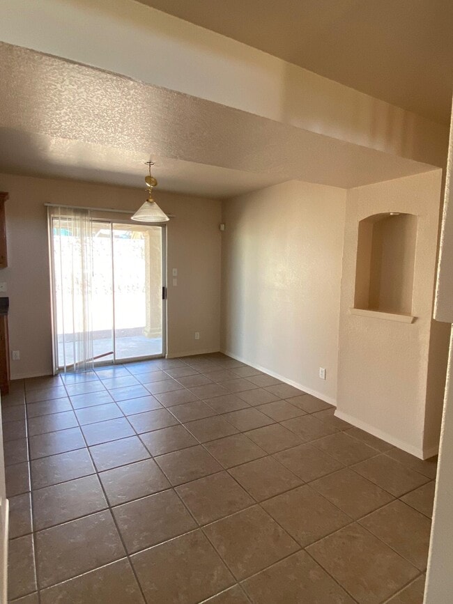 Building Photo - 7331 Corona Del Sol Dr