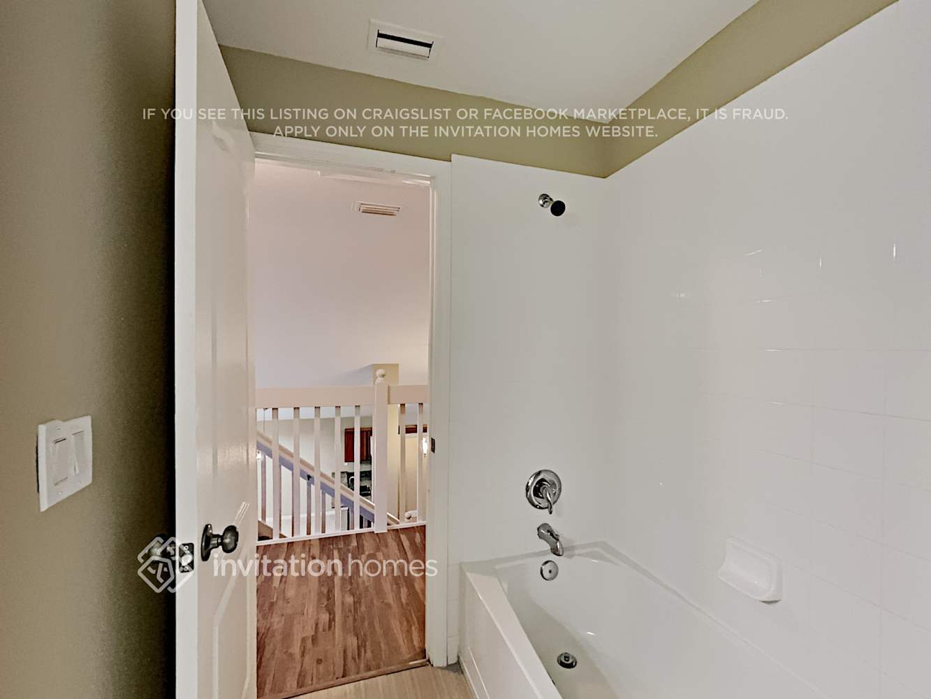 Building Photo - 3889 Hampton Hills Dr