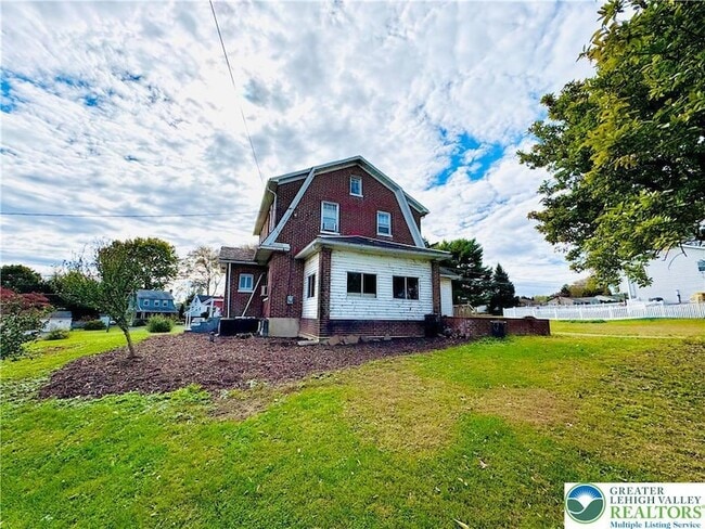 Building Photo - 2619 Broad St