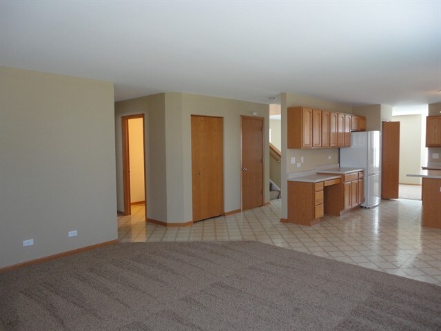 Building Photo - 454 Grape Vine Trl