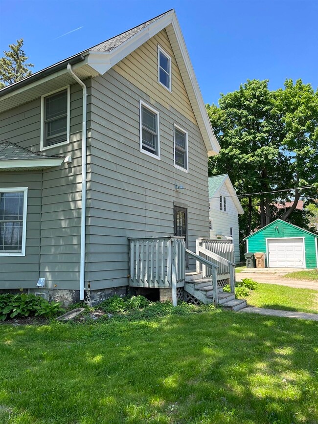 Building Photo - 1507 Beld St