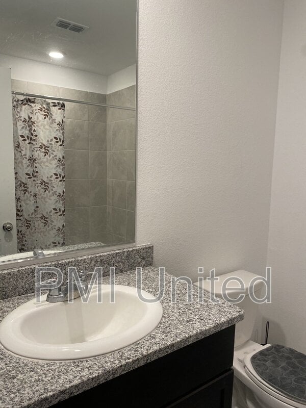 Building Photo - 325 Pueblo Bonito Trl