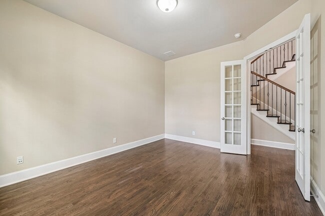Building Photo - 2676 McPherson Ln