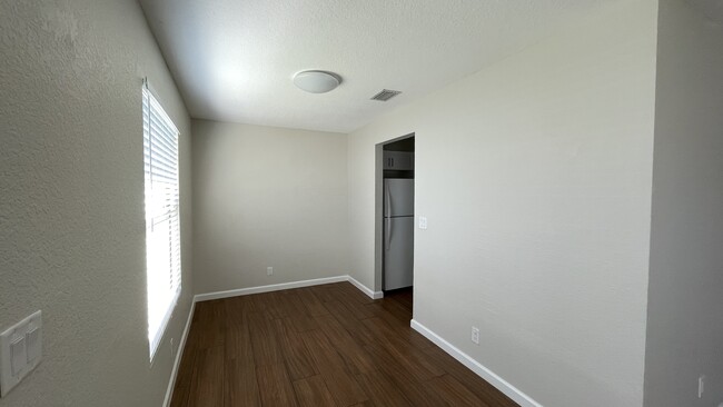 Dining Room - 3572 Montante Blvd