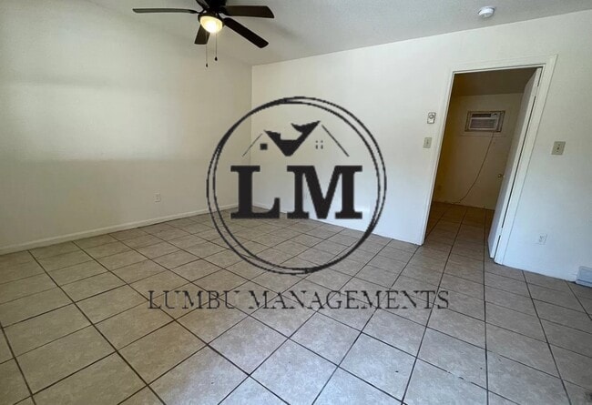 Building Photo - 1508 Oakshire Ct