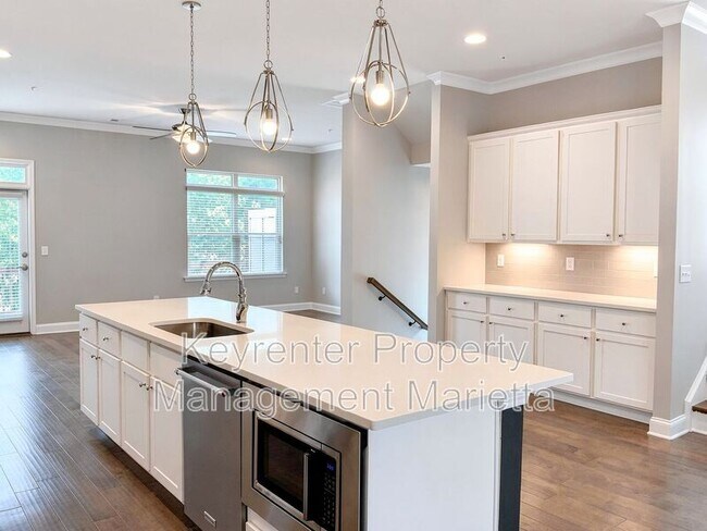 Building Photo - 1244 Stone Castle Cir