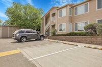 Building Photo - 8475 Pebble Creek Way