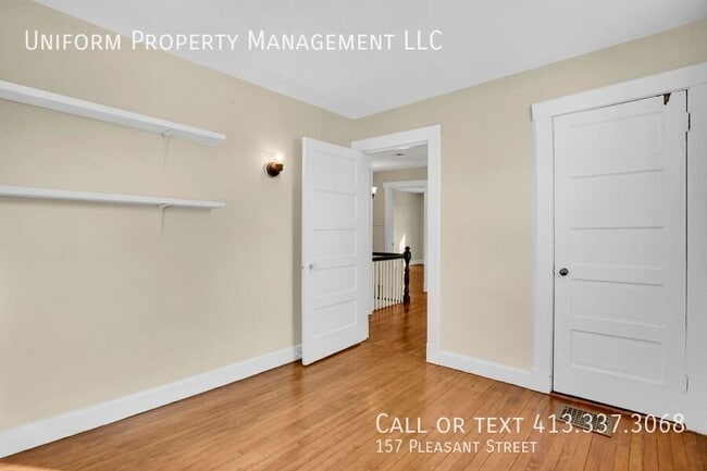 Building Photo - 157 Pleasant St