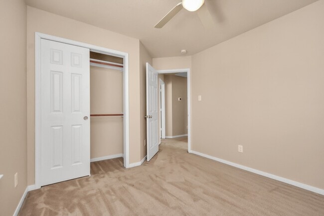 Building Photo - 4047 Mossy Spring Ln