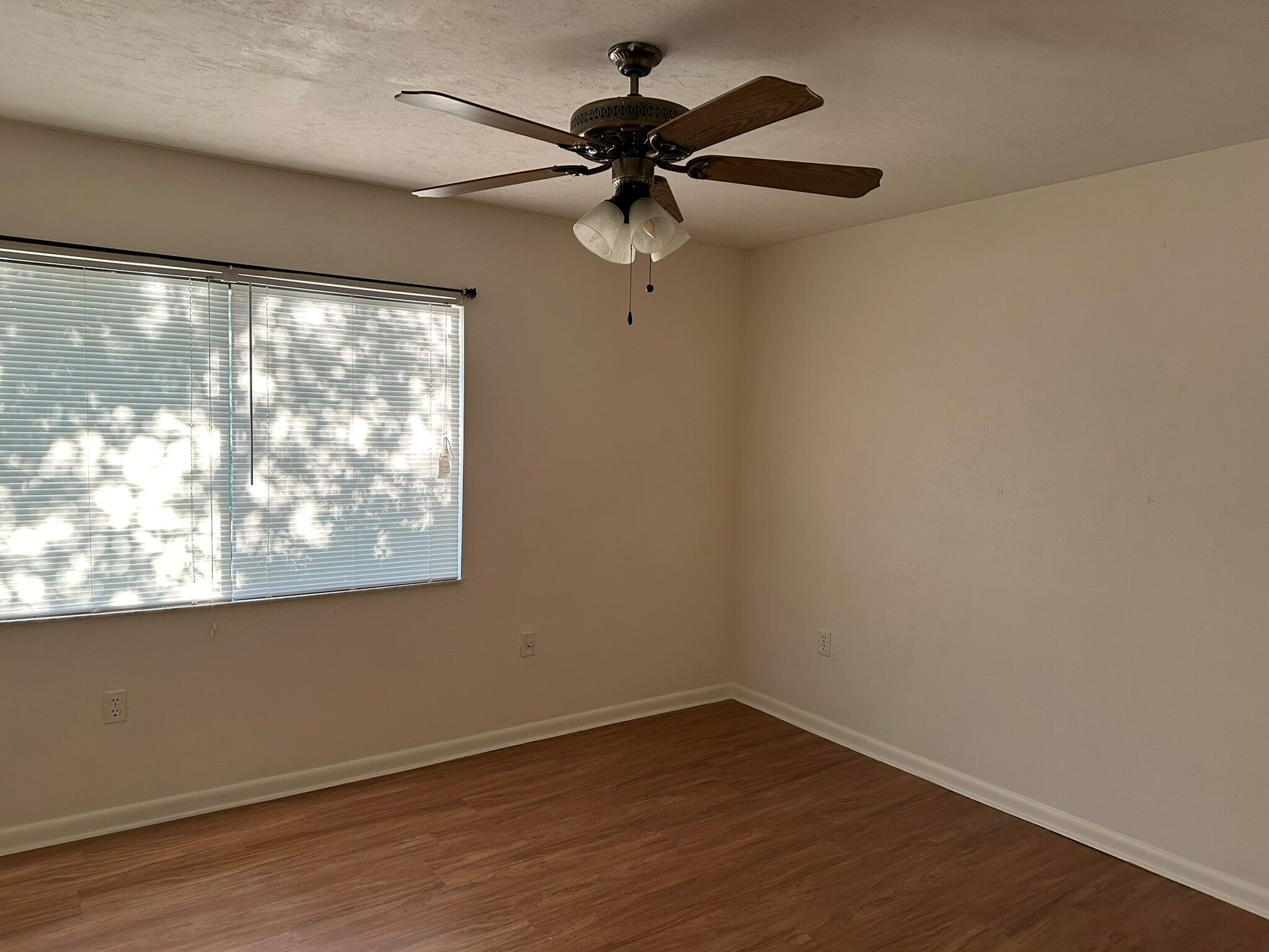 Building Photo - 2635 SW 35th Pl