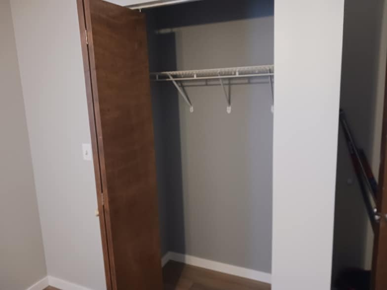 Building Photo - 811 Bruns Ln