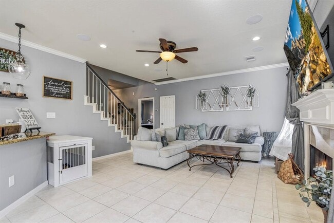 Building Photo - 2409 Daytona Ct