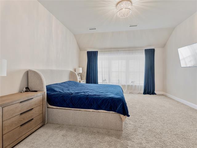 Building Photo - 1413 Saddle Ridge Dr