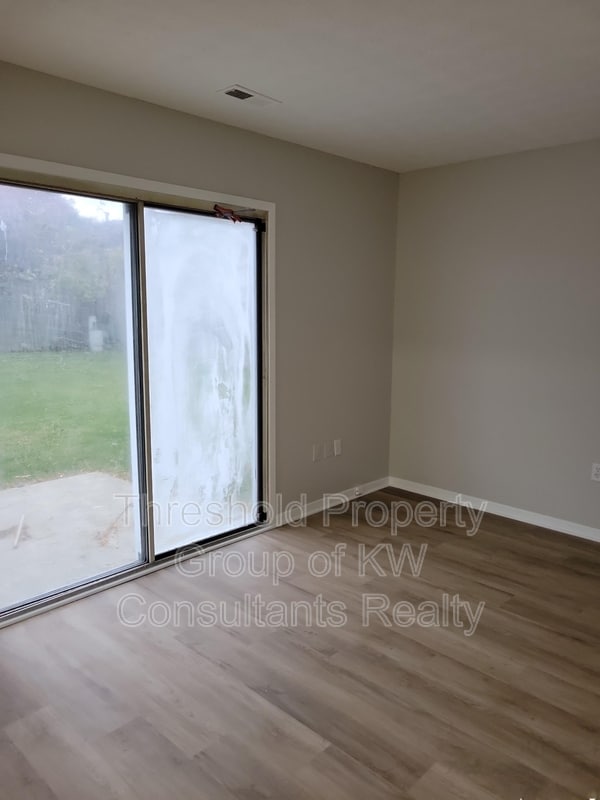 Building Photo - 7964-7966 Goldsmith Drive - 7966