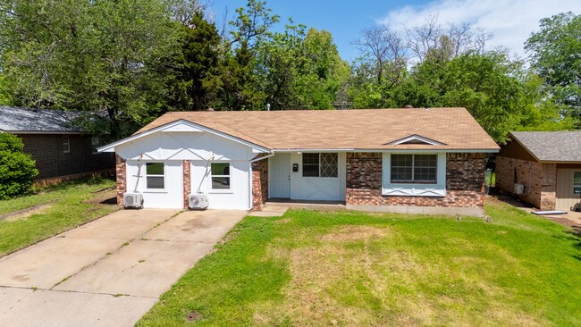 Building Photo - Rent to Own in Midwest City!