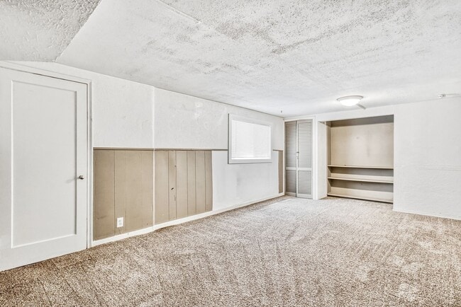 Building Photo - 1463 E 2700 S