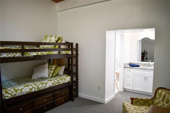 Building Photo - 19420 NE 26th Ave