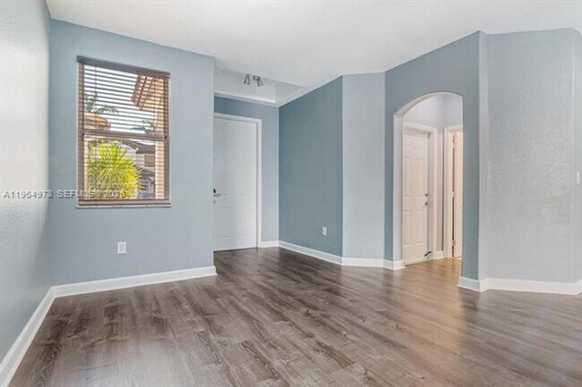 Building Photo - 11507 NW 77th St