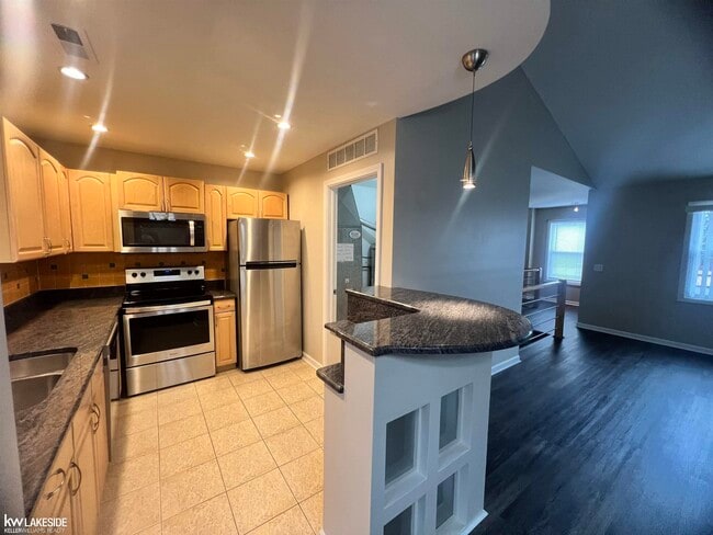 Building Photo - 1511 Porter Cir