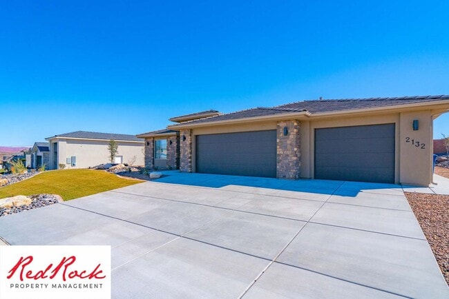 Building Photo - Come Live in the Desirable Sage Canyon Neighborhood!