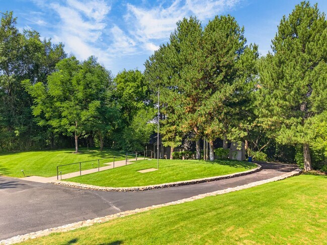Building Photo - 11107 Gambel Oak Cir
