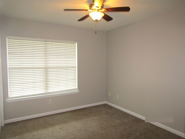 Building Photo - Available April!