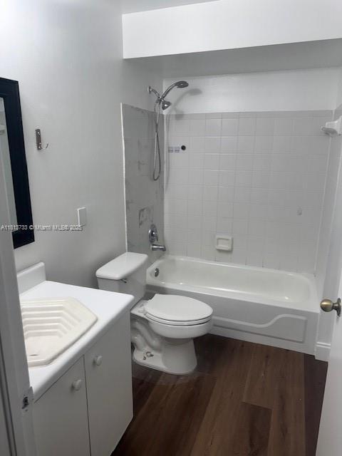 Building Photo - 5580 NW 61st St