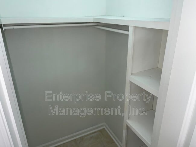 Building Photo - 4155 Tunbridge Pl