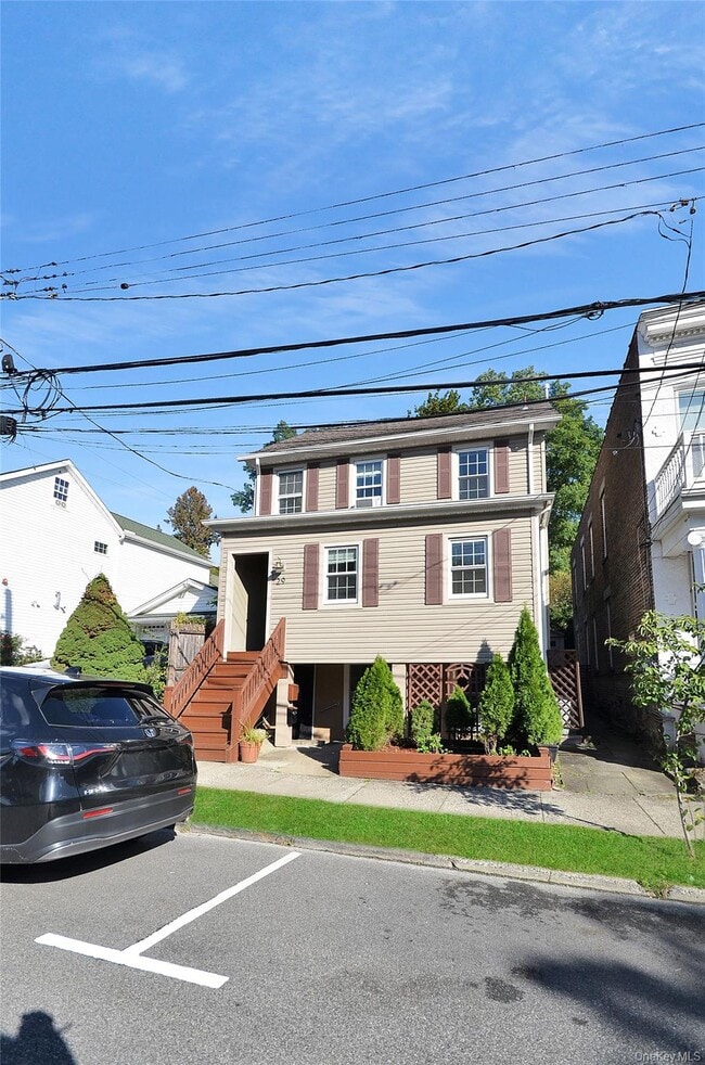 Building Photo - 29 S Eckar St