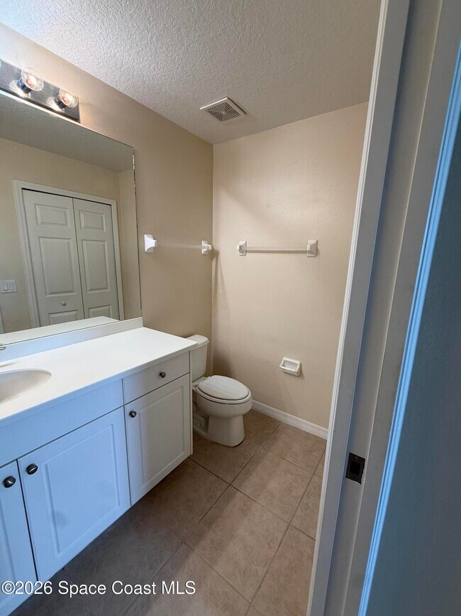 Building Photo - 6838 Toland Dr