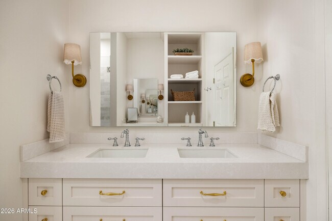 Building Photo - 8270 Hayden Rd