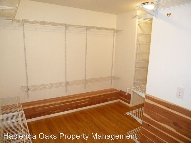 Building Photo - 3 br, 3 bath House - 511  San Luis Dr.