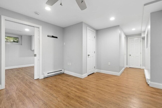 Building Photo - 36 Risley Rd