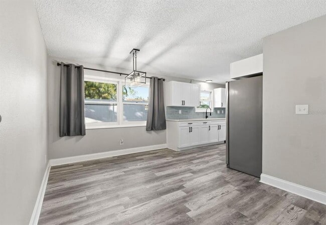 Building Photo - 7198 121st Way N