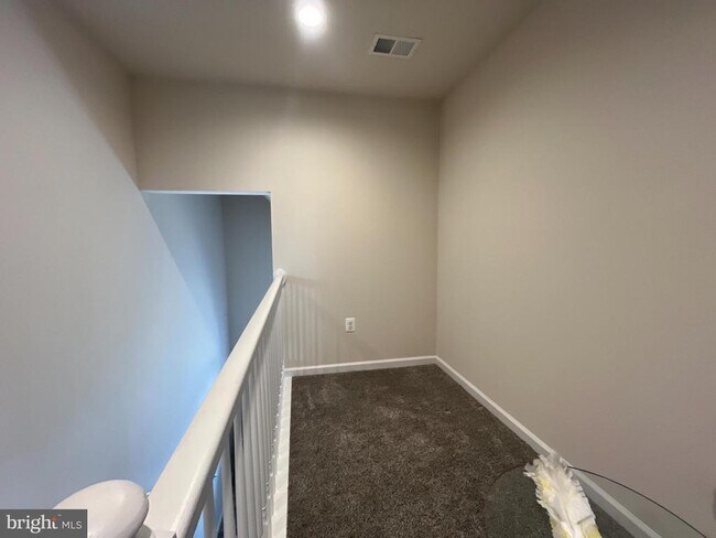 Building Photo - 13046 Monterey Ln