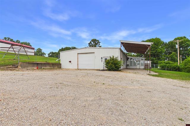 Building Photo - 5856 Hwy 62 E