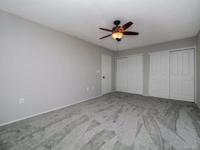 Building Photo - 391 Sierra Vista Ln